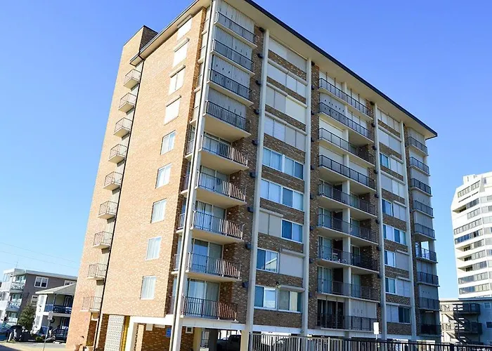 Surfside 84